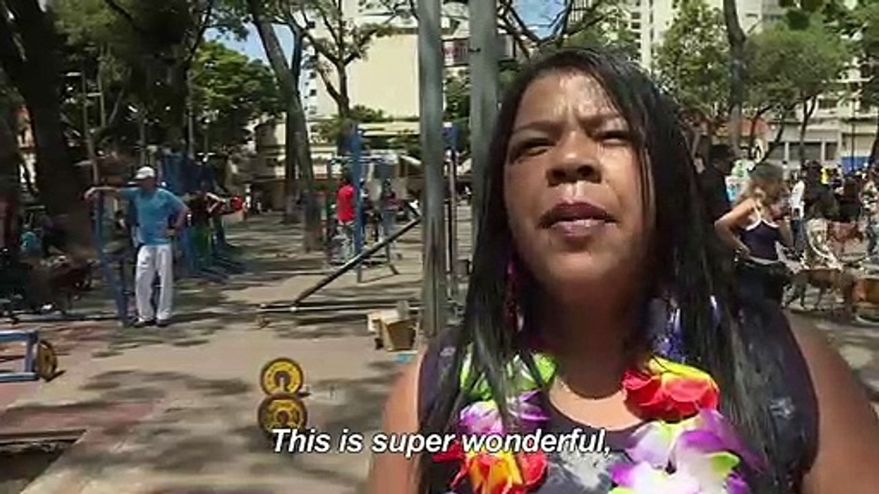 Dogs galore: Venezuelans put politcs aside for pet show