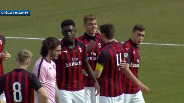 Le joli coup-franc du fils de Maldini avec le Milan AC