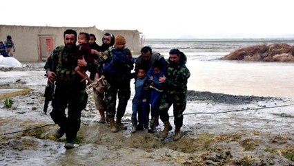 Flash floods kill many in Pakistan, Afghanistan