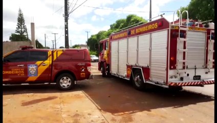 Com risco de desabamento, novos focos de incêndio são percebidos nos barracões da Cootacar