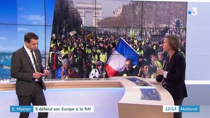 Politique : Emmanuel Macron défend son bilan à la télévision italienne