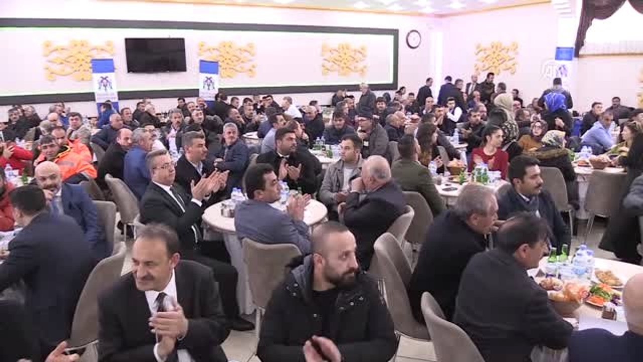 Bakan Turhan: "İletişimde İnşallah Önümüzdeki Yıl 5g'yi Getireceğiz"
