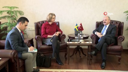 İsveç Büyükelçisi Hellgren Vali Çakacak’ı ziyaret etti