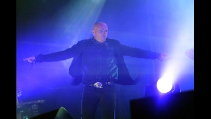 Télécharger la video: Morreu Keith Flint, vocalista do grupo Prodigy