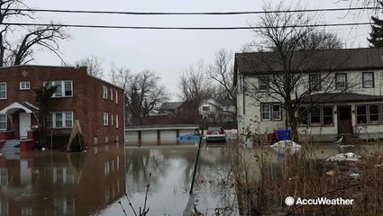 Taking precautions against ice jam flooding