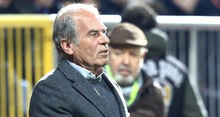 Trabzonspor Maçının Devre Arasında Hastaneye Kaldırılan Mustafa Denizli: Biraz Tansiyonum Çıktı, Gayet İyiyim