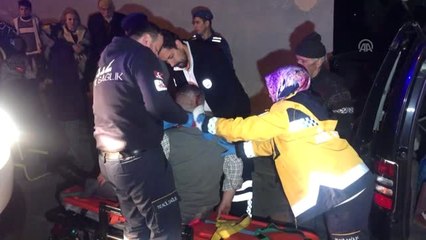 Direksiyon Başında Baygınlık Geçiren Sürücü Yaralandı