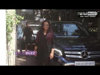 Vidya Balan spotted in Juhu