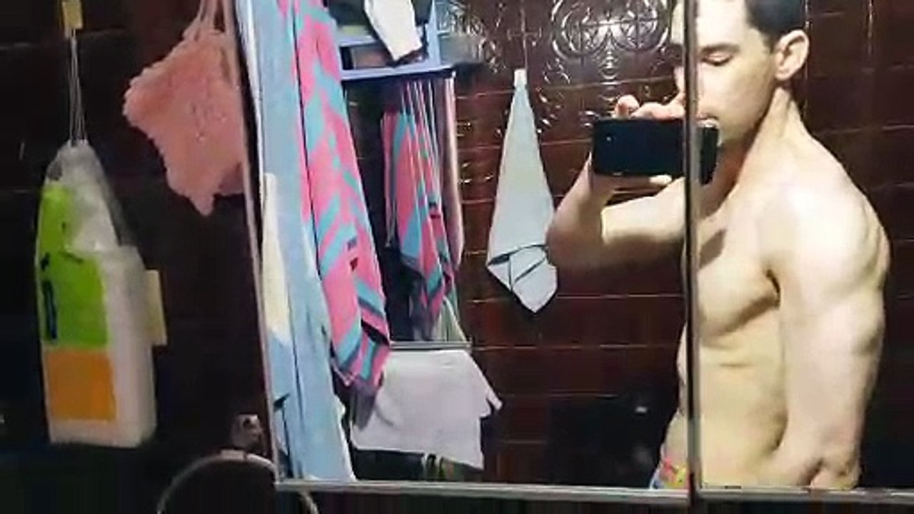 Triceps show