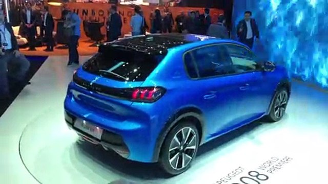 La Peugeot e-208 en direct du Salon de Genève