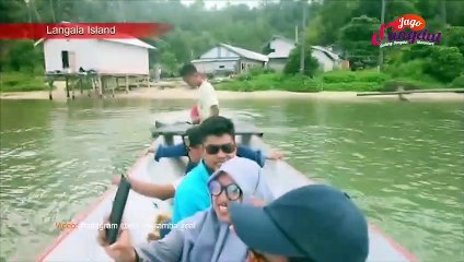 Intip Gaya Liburan Evi Masamba ke Morowali