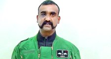 Pakistan'ın Alıkoyduğu Hintli Pilotun Bıyıkları Moda Oldu