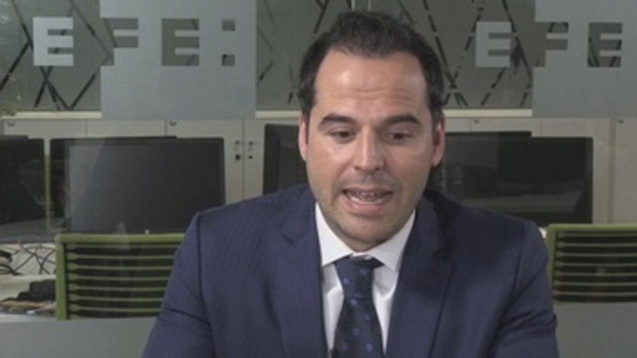 Aguado exigirá a Renfe un compromiso de puntualidad con usuarios de Cercanías