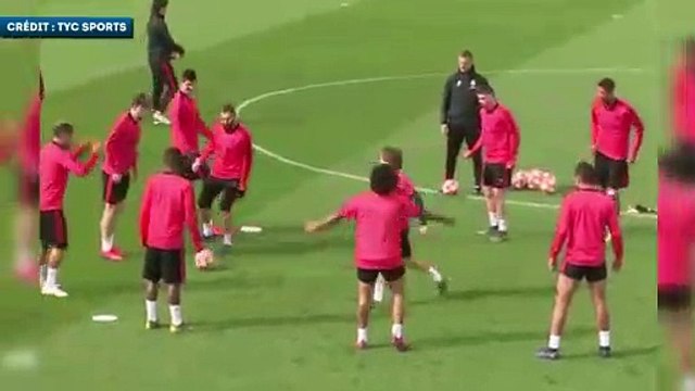 Quand Thibaut Courtois met un petit pont à Karim Benzema