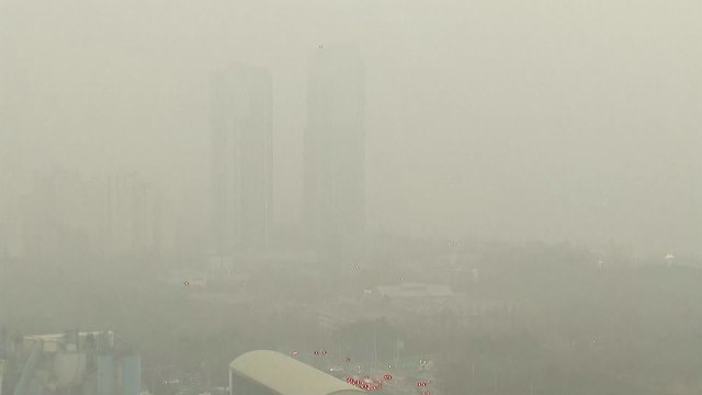 [날씨] 서울, 역대 최악 초미세먼지... 재난 수준 / YTN