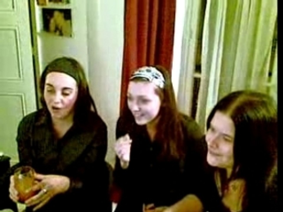 MARION MIKA GIU KARAOKE POMM