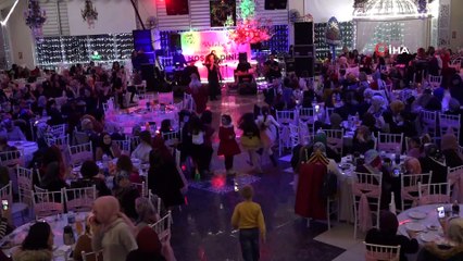 Bilecikli kadınlar sanatçı Gözde ile coştu