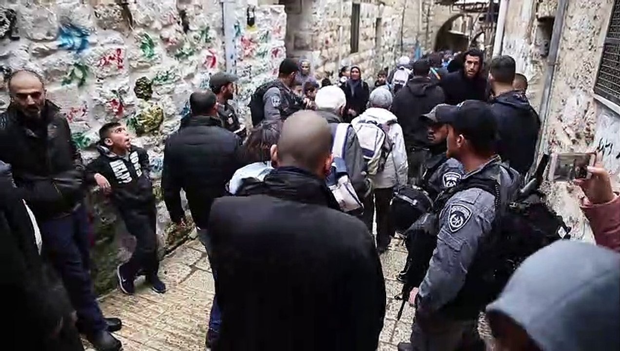 Yahudi yerleşimciler Kudüs'te Filistinli ailenin evine el koydu - KUDÜS