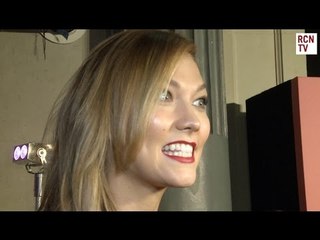 Karlie Kloss At London Fashion Week 2016
