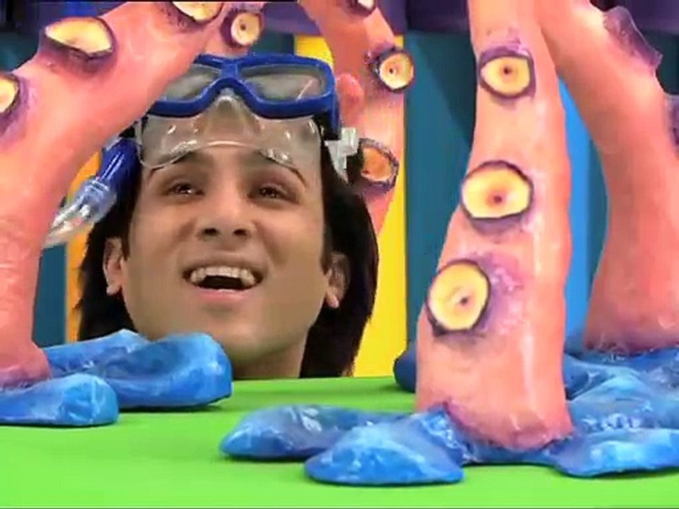 Art Attack - How To Make A SHARK FIN | Amazing! - Disney India (Official)