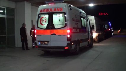 Karaman Eşinin Gözleri Önünde Bıçaklandı