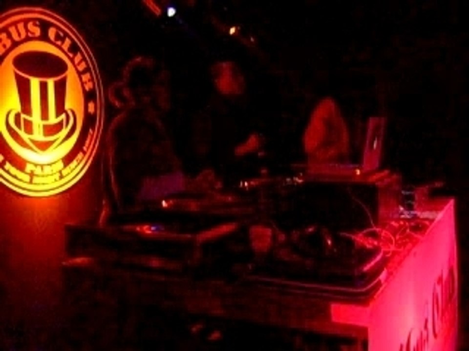 Dj mel_a @ gibus clubbbb big pimpin party 08:12:08