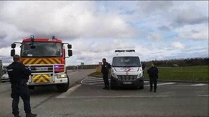 Detento radicalizado fere guardas na França