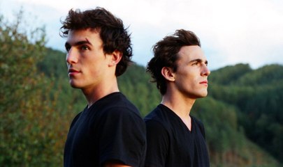 Give Me Your Hand movie (2008) Alexandre Carril , Victor Carril, Anaïs Demoustier