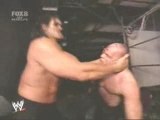 The Great Khali Destroys Kane Backstage On Smackdown