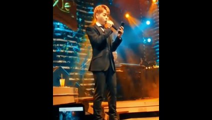 Đức Phúc cover " mượn rượu tỏ tình "