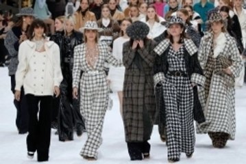 Chanel dévoile la dernière collection de Karl Lagerfeld