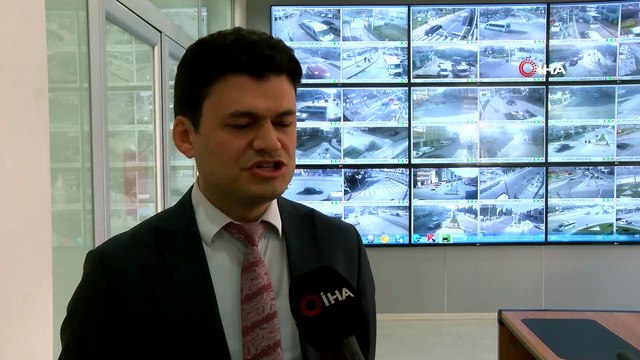 Yeşilay Haftasında farkındalık için trafik ışıkları 'Hilal' şeklini aldı