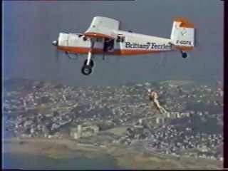 "Robin des Airs"  Robin Mills / Yves Duval