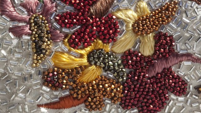 Nadja Berruyer, Brodeuse - Film Documentaire - Bande Annonce