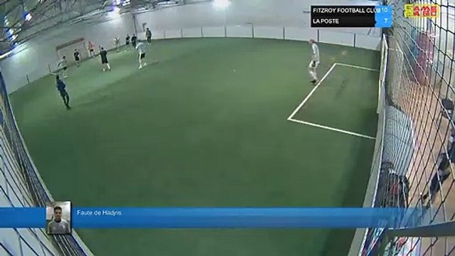 Faute de Hadjris - FITZROY FOOTBALL CLUB Vs LA POSTE - 05/03/19 21:18 - LIGUE 4