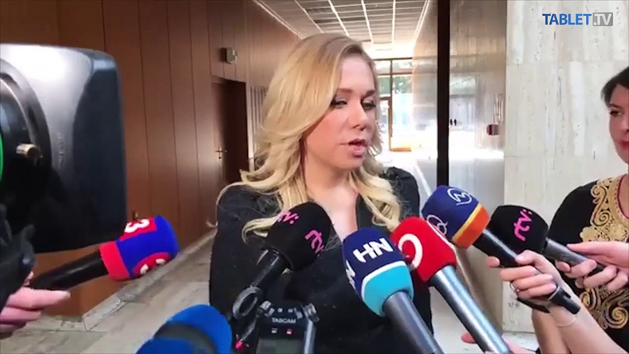 ZÁZNAM: Brífing ministerky vnútra D. Sakovej