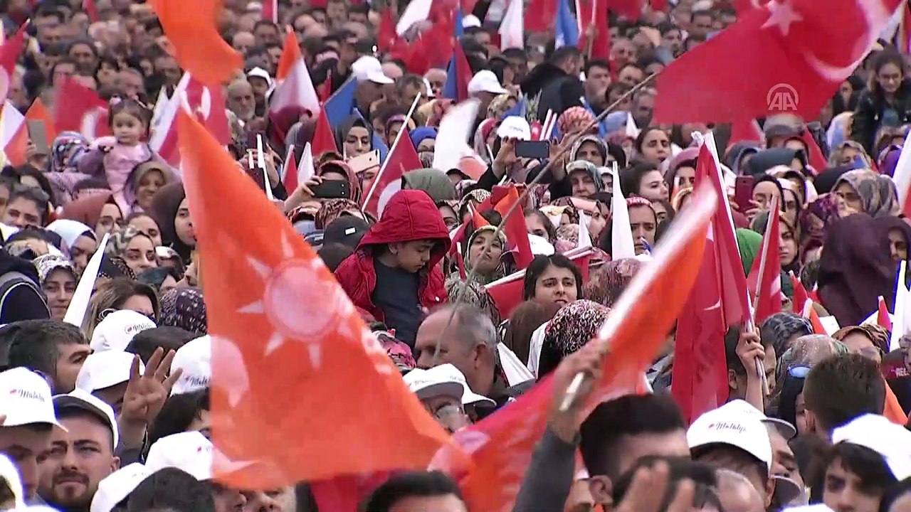 Cumhurbaşkanı Erdoğan: 'Suriye'de binlerce insanı katleden bir katil sürüsünü CHP Genel Başkanı 'kanarya sevenler derneği' gibi mi görüyor' - MALATYA