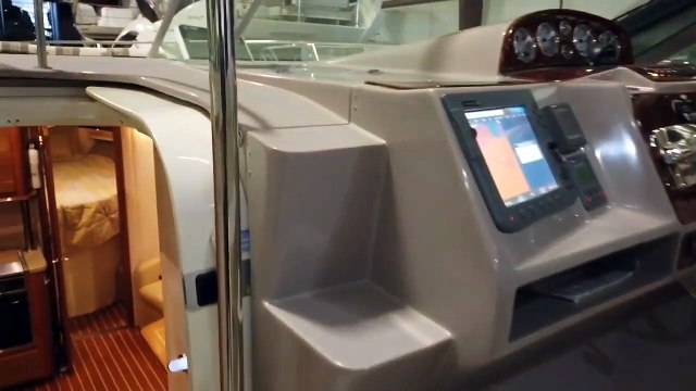 2006 Rinker 410 Fiesta Vee For Sale at MarineMax Port Clinton