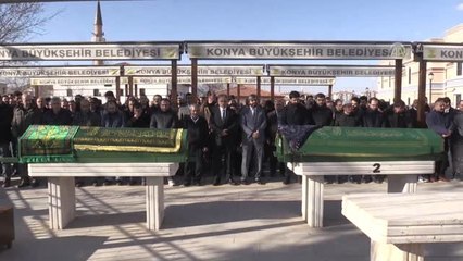 Bebek Bekleyen Doktor Çiftin Cenazeleri Toprağa Verildi