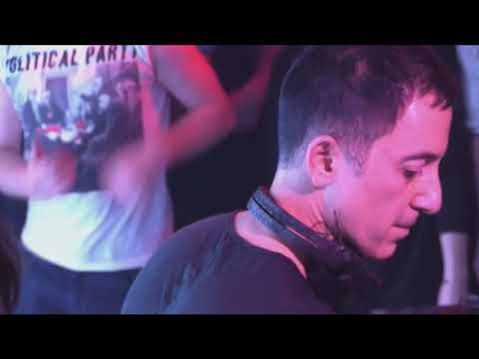 ¡Dubfire Rompe Récord!