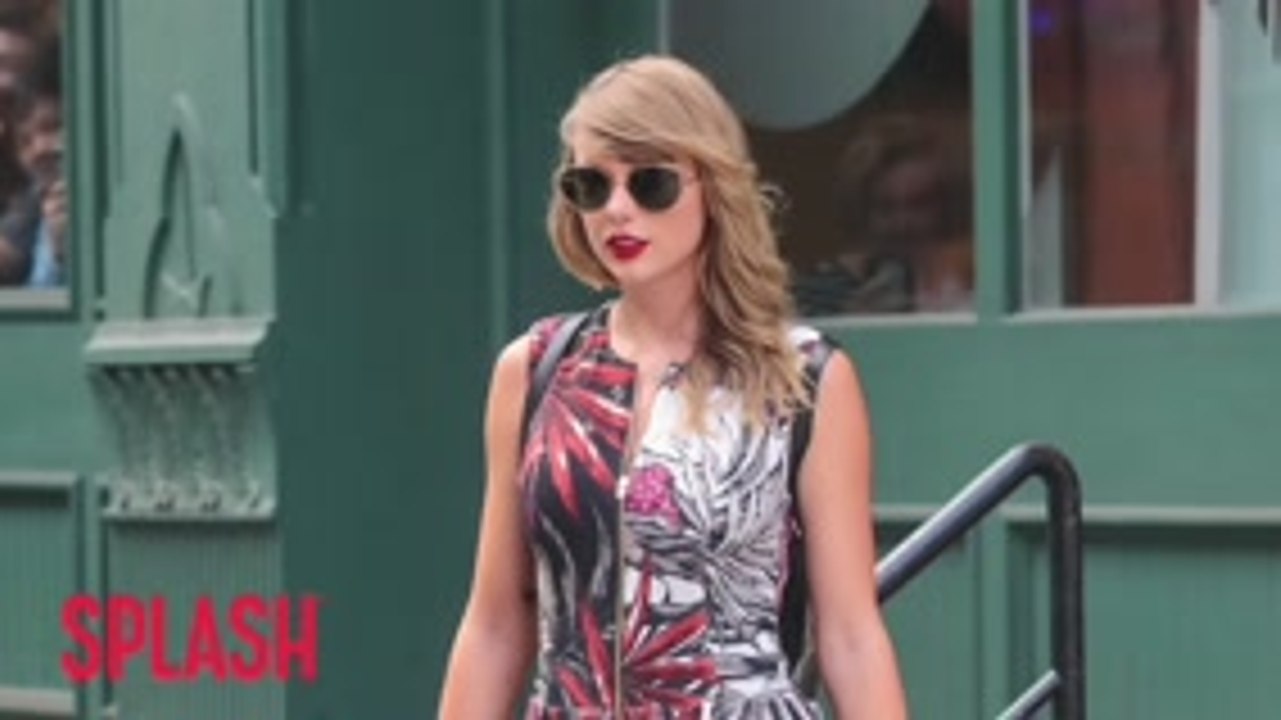 Taylor Swift Thinks Turning 30 Is 'Weird'