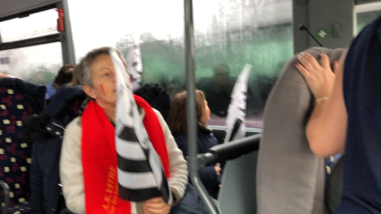 Les supporters de l’AS Vitré dans les cars sont prêts à partir