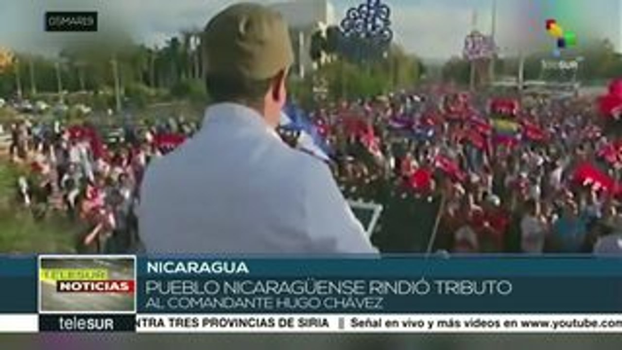Pueblo de Nicaragua rinde tributo al comandante Hugo Chávez
