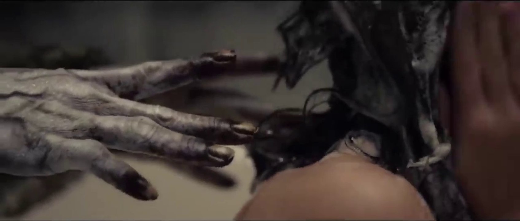 A Maldição da Chorona Trailer Legendado