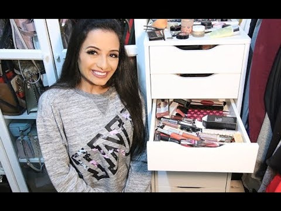 Alia Awwe | مفضلاتى من انواع الروج بالدرجات