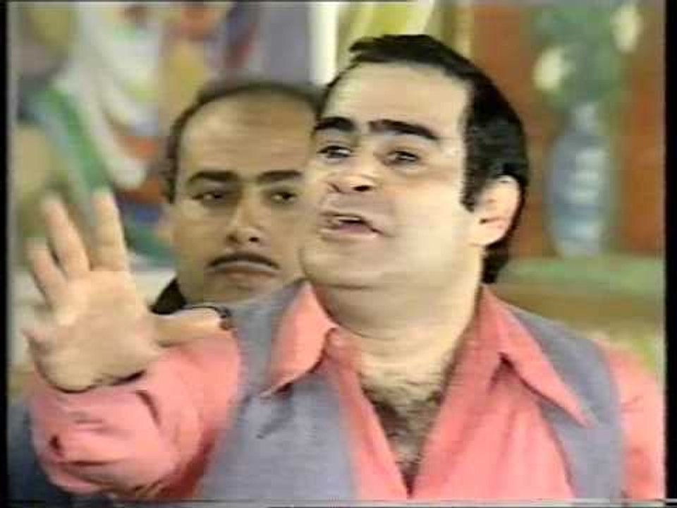 قمة الإبداع لسيد المسرح العربي سيد زيان على المسرح