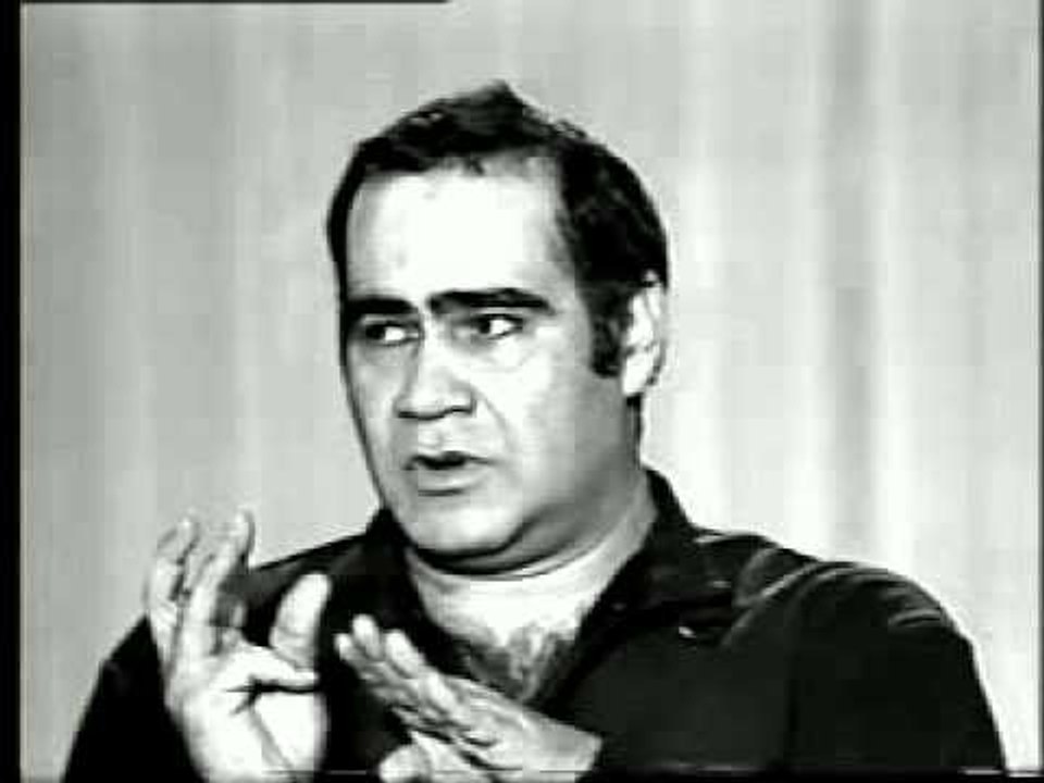 تقليد أصوات  البائعين مع نجم الكوميديا سيد زيان