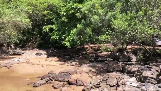 Praias do Balanço e de Marvila são paraísos escondidos de água cristalina em Anchieta, no Espírito Santo