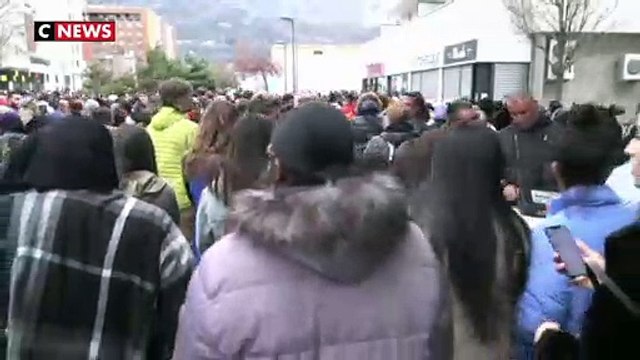 Grenoble : une marche blanche pour les deux jeunes du quartier Mistral