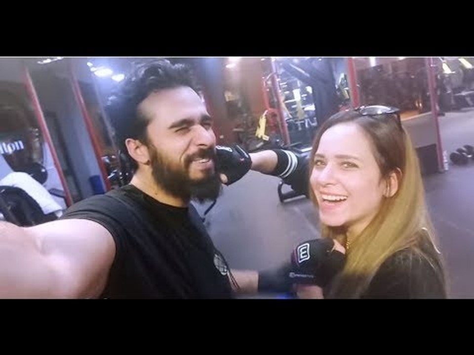 Mohamed Aamer  - ضحكت عليها مرتين في نفس الفيديو